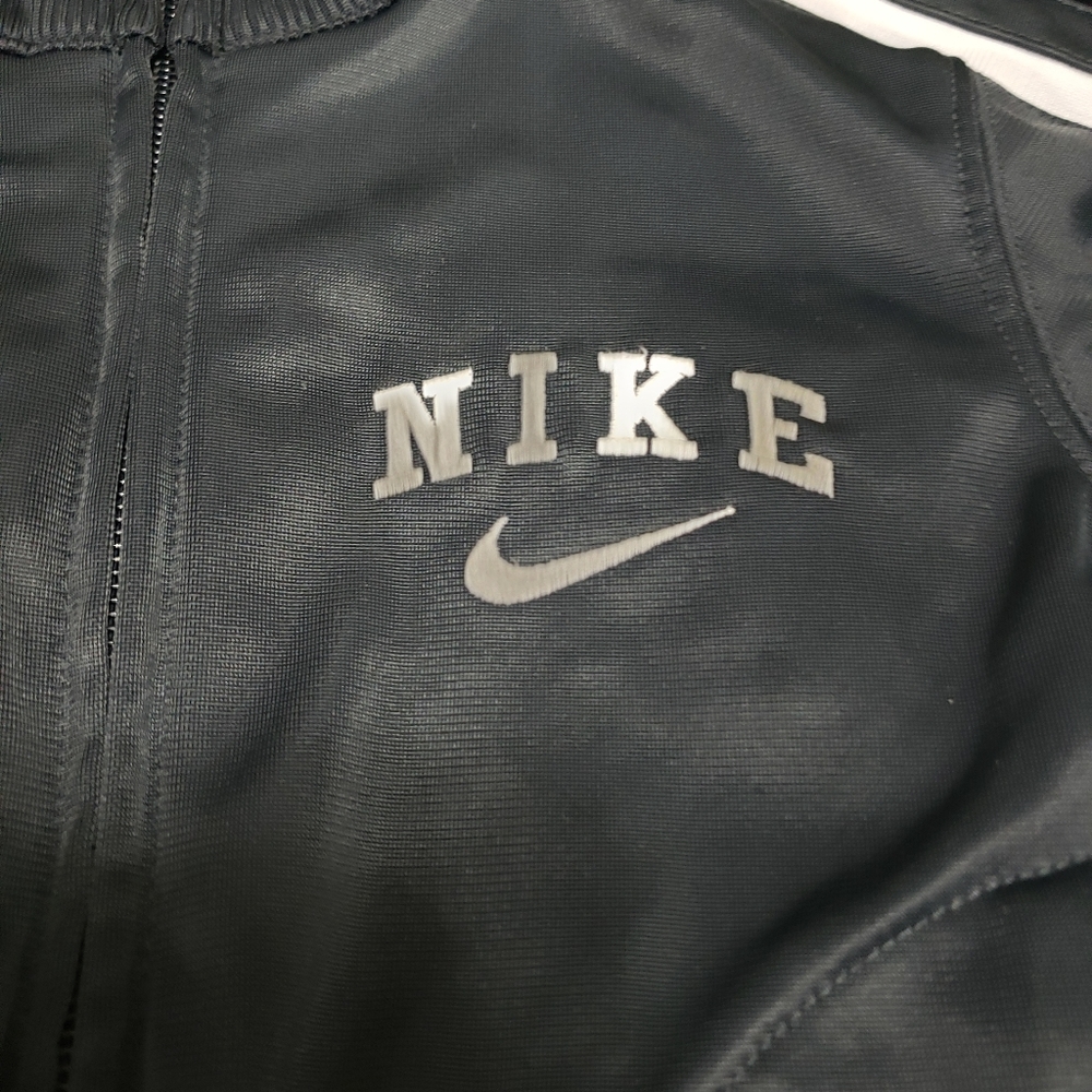 Nike  jacket toddler boy size 2t - Picture 3 of 4